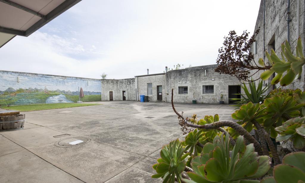 The Old Mount Gambier Gaol Hotel Exterior foto