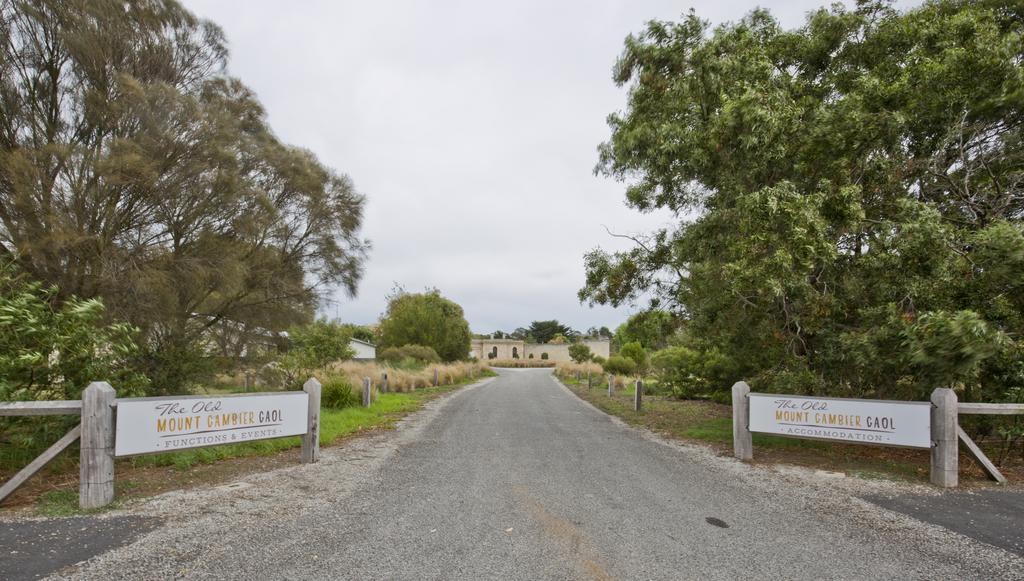 The Old Mount Gambier Gaol Hotel Exterior foto